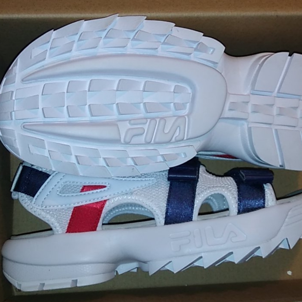 Shoes - Picture 2 of 5